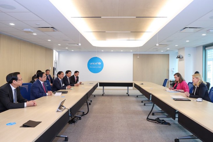 Thủ tướng gặp lãnh đạo UNDP và UNICEF - Ảnh 7.