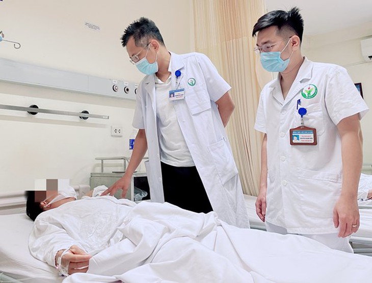Vỡ vật hang dương vật, chấn thương do quan hệ tình dục sai tư thế - Ảnh 2.