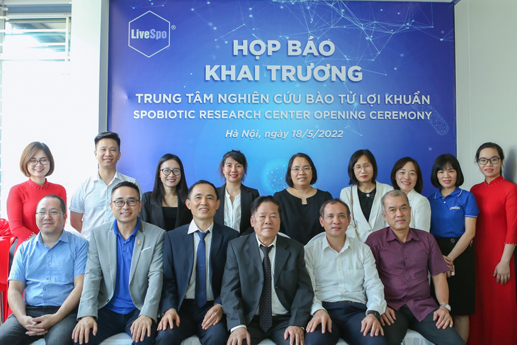 LiveSpo công bố Trung Tâm Nghiên Cứu Bào Tử Lợi Khuẩn đầu tiên trên thế giới - Ảnh 1. LiveSpo công bố Trung Tâm Nghiên Cứu Bào Tử Lợi Khuẩn đầu tiên trên thế giới - Ảnh 1.