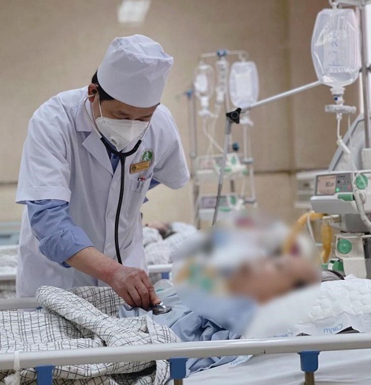 Tăng huyết áp không dùng thuốc thường xuyên cụ ông cấp cứu do nhồi máu cơ tim cấp - Ảnh 1. Tăng huyết áp không dùng thuốc thường xuyên cụ ông cấp cứu do nhồi máu cơ tim cấp - Ảnh 1.