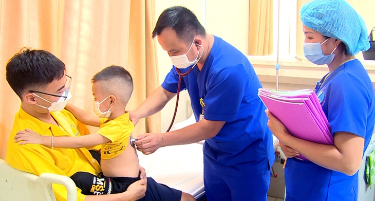 Trẻ 4 tuổi dị ứng nặng do nhiễm khuẩn - Ảnh 1. Trẻ 4 tuổi dị ứng nặng do nhiễm khuẩn - Ảnh 1.
