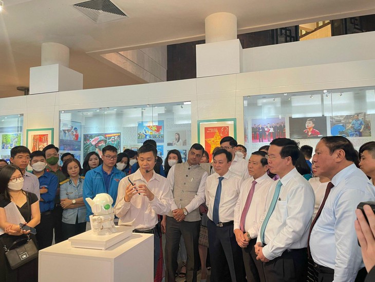 Nhiều hoạt động kỷ niệm 132 năm Ngày sinh Chủ tịch Hồ Chí Minh - Ảnh 5.