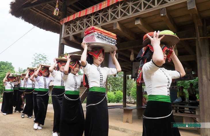 Tái hiện Lễ cầu mưa của dân tộc Thái trắng tại “Ngôi nhà chung” - Ảnh 6.