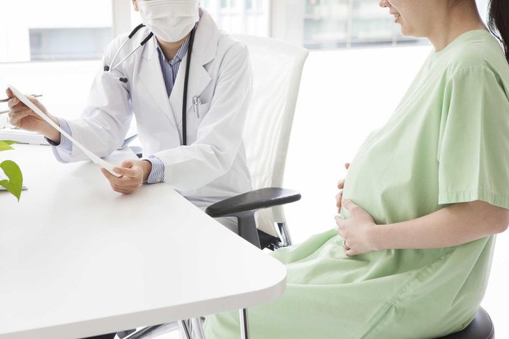 Điều trị vảy nến được chia thành ba loại chính: liệu pháp tại chỗ, quang trị liệu và liệu pháp toàn thân.