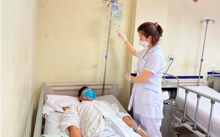 Đau tức thượng vị, không ngờ bị u lớn vị trí hiểm - Ảnh 1.