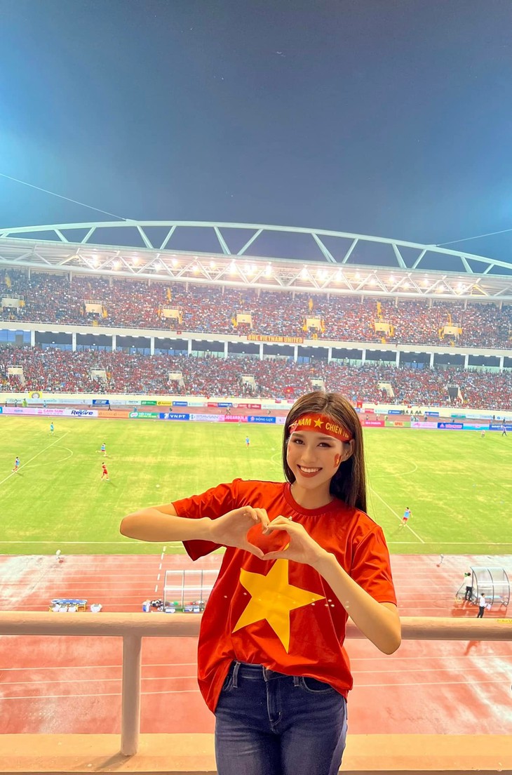 SEA Games 31: Bóng đá Việt Nam - dư vị ngọt ngào và men say chiến thắng - Ảnh 10. SEA Games 31: Bóng đá Việt Nam - dư vị ngọt ngào và men say chiến thắng - Ảnh 10.