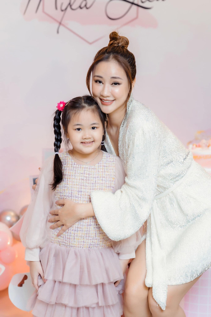 Maya - người đẹp tuổi Thìn giờ ra sao sau tin đồn làm "người thứ ba", có con với đại gia kim cương nổi tiếng Hà thành? - Ảnh 8.