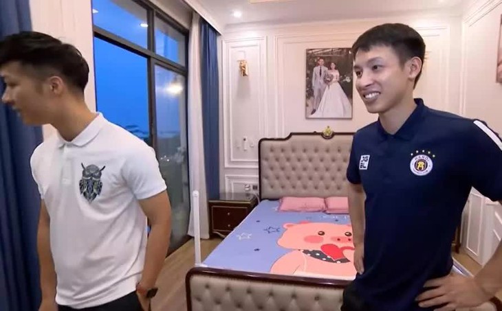 3 căn nhà của bộ ba tên tuổi U23 Việt Nam Tiến Linh - Hoàng Đức - Hùng Dũng - Ảnh 52. 3 căn nhà của bộ ba tên tuổi U23 Việt Nam Tiến Linh - Hoàng Đức - Hùng Dũng - Ảnh 52.