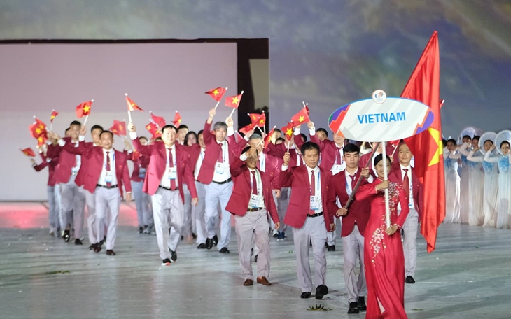 Khẩn trương khen thưởng cho cá nhân, tổ chức đóng góp vào thành công SEA Games 31