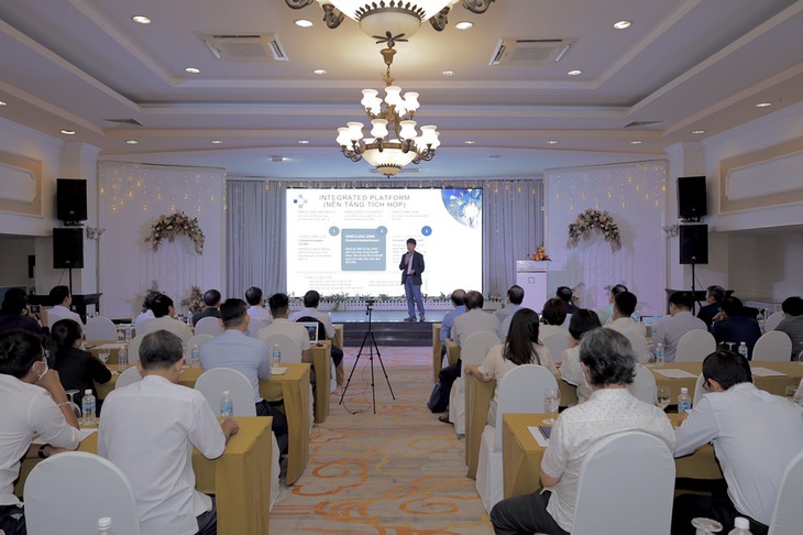 Khánh Hòa tiên phong chuyển đổi số công tác quản lý của Phòng khám tư nhân và mạng lưới chăm sóc sức khỏe cộng đồng - Ảnh 1. Khánh Hòa tiên phong chuyển đổi số công tác quản lý của Phòng khám tư nhân và mạng lưới chăm sóc sức khỏe cộng đồng - Ảnh 1.