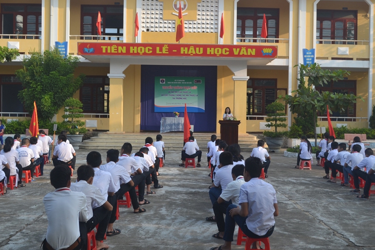 Quảng Bình tổ chức nhiều hoạt động hưởng ứng Ngày Thế giới không khói thuốc - Ảnh 3. Quảng Bình tổ chức nhiều hoạt động hưởng ứng Ngày Thế giới không khói thuốc - Ảnh 3.