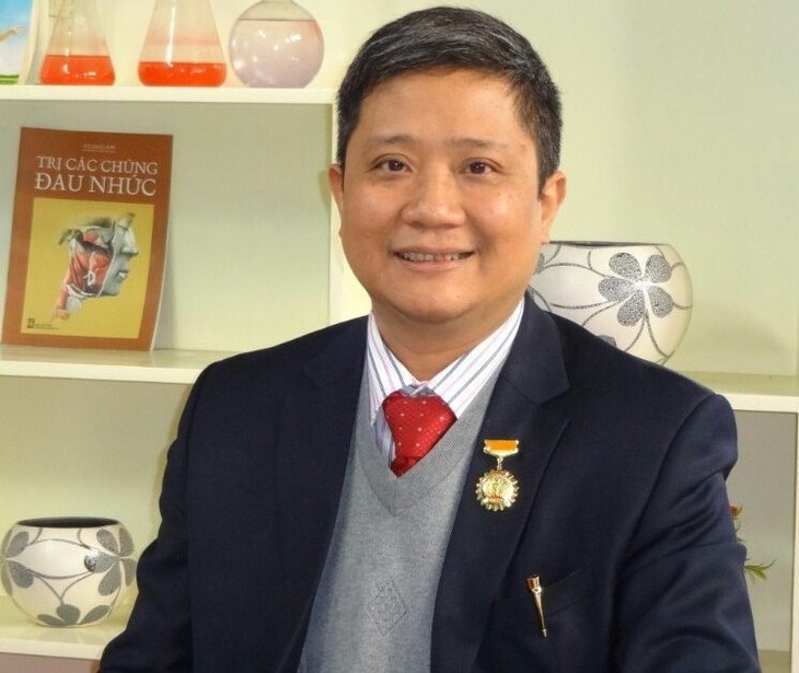 Truyền hình trực tuyến: Giải pháp điều trị thoát vị đĩa đệm hiệu quả - Ảnh 2.