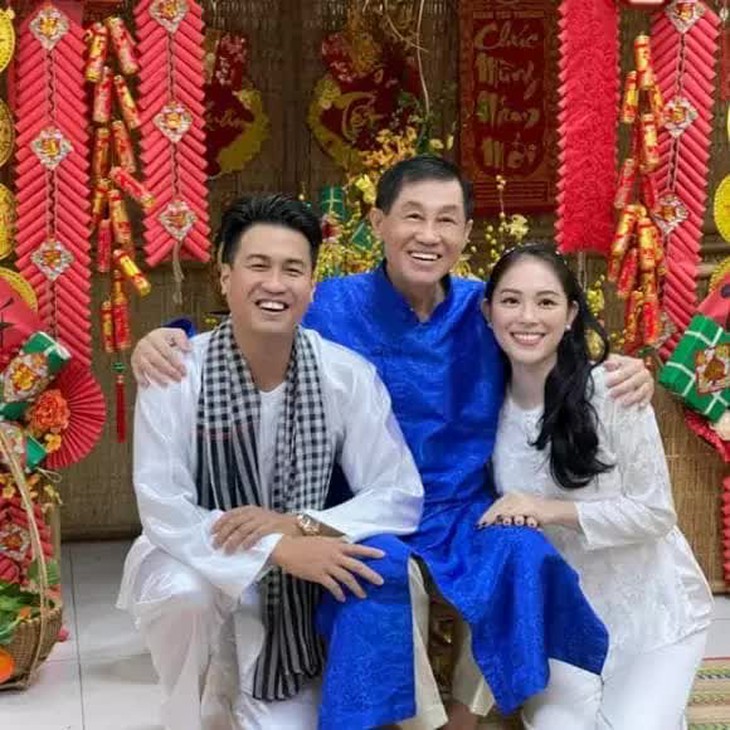 Làm dâu hào môn: Linh Rin nối gót chị dâu Tăng Thanh Hà rời showbiz, không tránh khỏi bị 'soi' đời tư - Ảnh 6. Làm dâu hào môn: Linh Rin nối gót chị dâu Tăng Thanh Hà rời showbiz, không tránh khỏi bị 'soi' đời tư - Ảnh 6.
