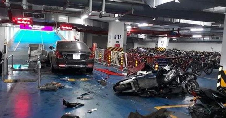Thông tin mới nhất về lái xe tông loạt xe máy trong hầm chung cư