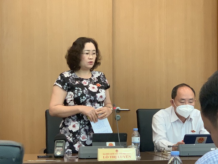 Bộ trưởng Bộ VHTTDL: Nếu "đèn nhà ai nấy rạng" thì không thể phòng, chống bạo lực gia đình - Ảnh 3. Bộ trưởng Bộ VHTTDL: Nếu "đèn nhà ai nấy rạng" thì không thể phòng, chống bạo lực gia đình - Ảnh 3.