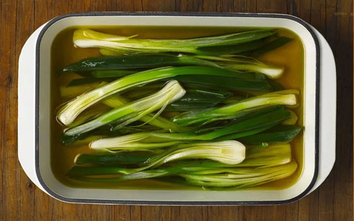 Những lưu ý khi lựa chọn, bảo quan, sử dụng hành lá - Ảnh 11.