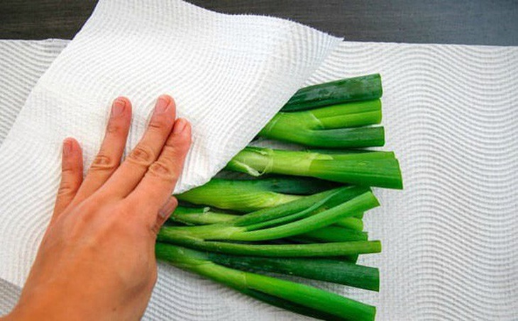 Những lưu ý khi lựa chọn, bảo quan, sử dụng hành lá - Ảnh 6.