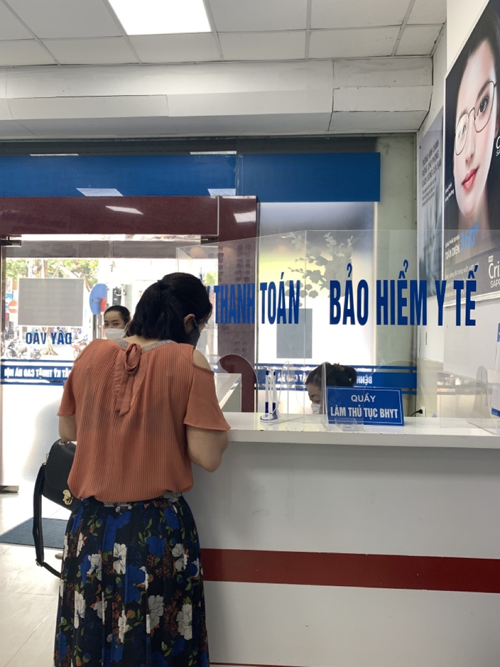 Nhức mỏi mắt, nhìn mờ, đeo kính thấy rõ hơn nhưng không phải…cận thị! - Ảnh 3.
