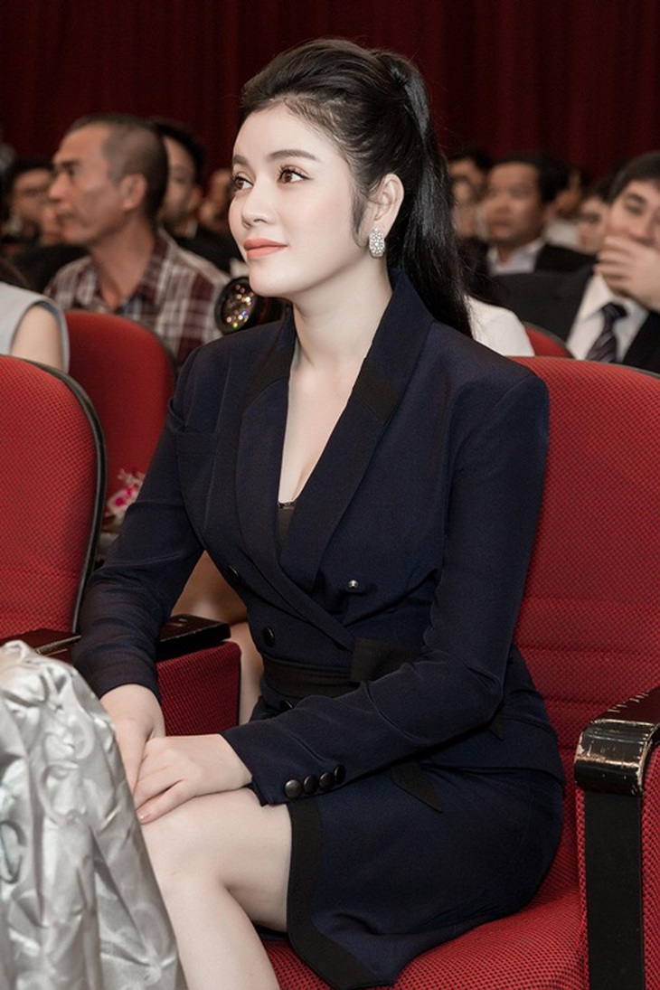 Sao Việt kinh doanh: Lý Nhã Kỳ 'trùm' bất động sản, kim cương vẫn tham vọng nghệ thuật - Ảnh 4.