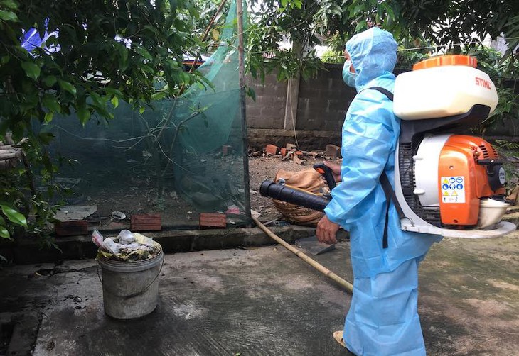 Sốt xuất huyết ở người lớn: Triệu chứng, biến chứng và cách xử trí đúng khi mắc sốt xuất huyết - Ảnh 2. Sốt xuất huyết ở người lớn: Triệu chứng, biến chứng và cách xử trí đúng khi mắc sốt xuất huyết - Ảnh 2.