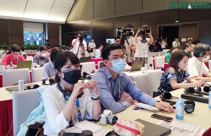 Khai trương Trung tâm báo chí và Trung tâm truyền hình quốc tế của SEA Games 31 - Ảnh 4. Khai trương Trung tâm báo chí và Trung tâm truyền hình quốc tế của SEA Games 31 - Ảnh 4.