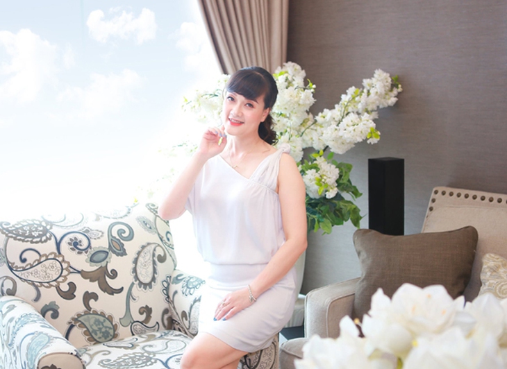 Nhan sắc đời thực ngày càng "thăng hạng" của "Táo Y tế" Vân Dung: Bí quyết nằm ở 3 điều cực kỳ dễ dàng - Ảnh 4.