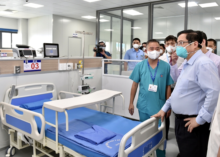 ĐBQH Nguyễn Lân Hiếu: Không thể vì một số vi phạm mà chúng ta để cả một hệ thống tê liệt - Ảnh 5. ĐBQH Nguyễn Lân Hiếu: Không thể vì một số vi phạm mà chúng ta để cả một hệ thống tê liệt - Ảnh 5.