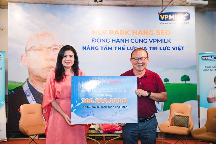 HLV Park Hang Seo cùng VPMilk khởi động dự án "Nâng cao tầm vóc Việt" cho trẻ em suy dinh dưỡng - Ảnh 3.