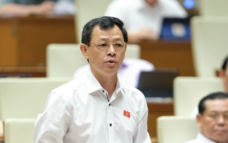 Giám đốc BV Chợ Rẫy: Bác sĩ không thể dừng lại 1 tuần, 1 tháng để chờ cấp Giấy phép hành nghề