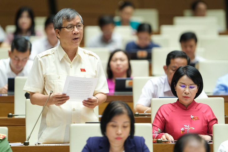 'Thiệt thòi lớn nhất đã xảy ra cho chính người bệnh, cán bộ y tế nhìn thấy và rất đau lòng' - Ảnh 3. 'Thiệt thòi lớn nhất đã xảy ra cho chính người bệnh, cán bộ y tế nhìn thấy và rất đau lòng' - Ảnh 3.