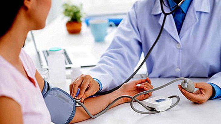 Tử vong do bệnh không lây nhiễm chiếm tới 77%, Bộ Y tế yêu cầu đẩy mạnh dự phòng, quản lý điều trị- Ảnh 1. Tử vong do bệnh không lây nhiễm chiếm tới 77%, Bộ Y tế yêu cầu đẩy mạnh dự phòng, quản lý điều trị- Ảnh 1.