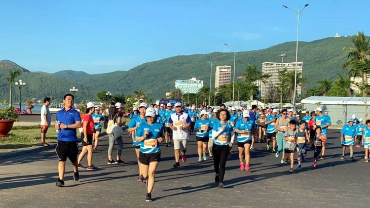 Chuyên gia thể thao nói gì về nguyên nhân tử vong của vận động viên tại giải Marathon 2022 tại Quy Nhơn? - Ảnh 1. Chuyên gia thể thao nói gì về nguyên nhân tử vong của vận động viên tại giải Marathon 2022 tại Quy Nhơn? - Ảnh 1.