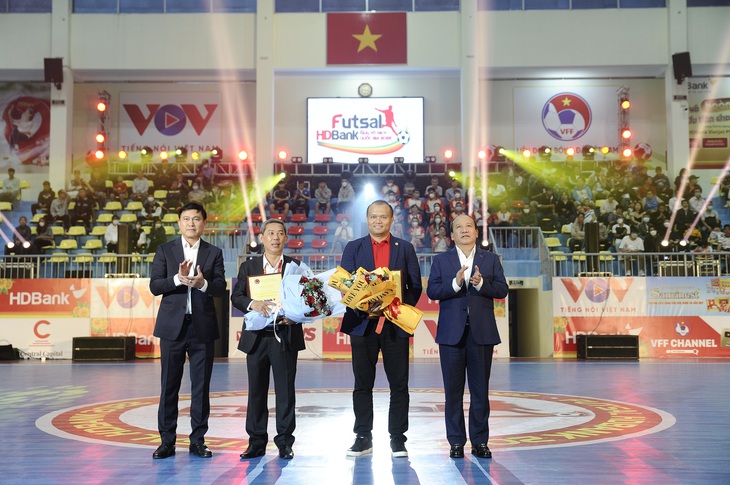 Giải Futsal HDBank Vô địch Quốc gia 2022 trở lại đầy hấp dẫn - Ảnh 1.