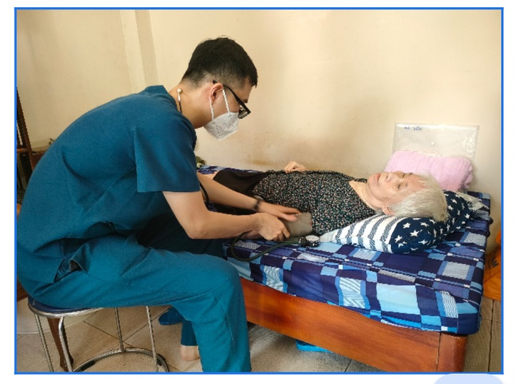 TP.HCM phát động Tháng cao điểm tiêm vaccine phòng COVID-19 - Ảnh 1.