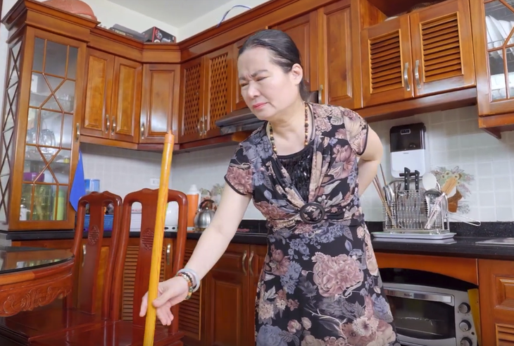Báo động thực trạng chuột rút, loãng xương ở người cao tuổi - Ảnh 1.
