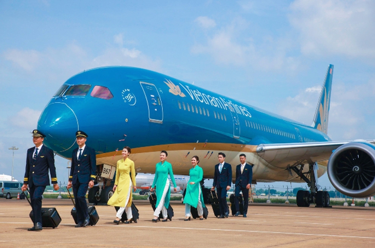 Vietnam Airlines phản hồi thông tin “9 tiếp viên hàng không bị tạm giữ tại Australia” - Ảnh 1.