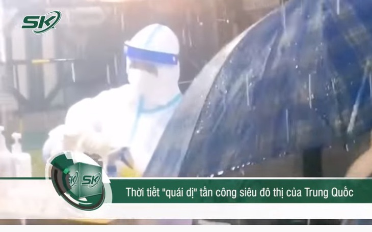 Thời tiết "quái dị": Mưa kỷ lục, lốc xoáy tại siêu đô thị Quảng Châu