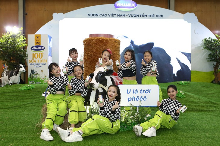 Vinamilk thực hiện nhiều hoạt động hưởng ứng Ngày sữa Thế giới 1/6 lần thứ 21 - Ảnh 3.