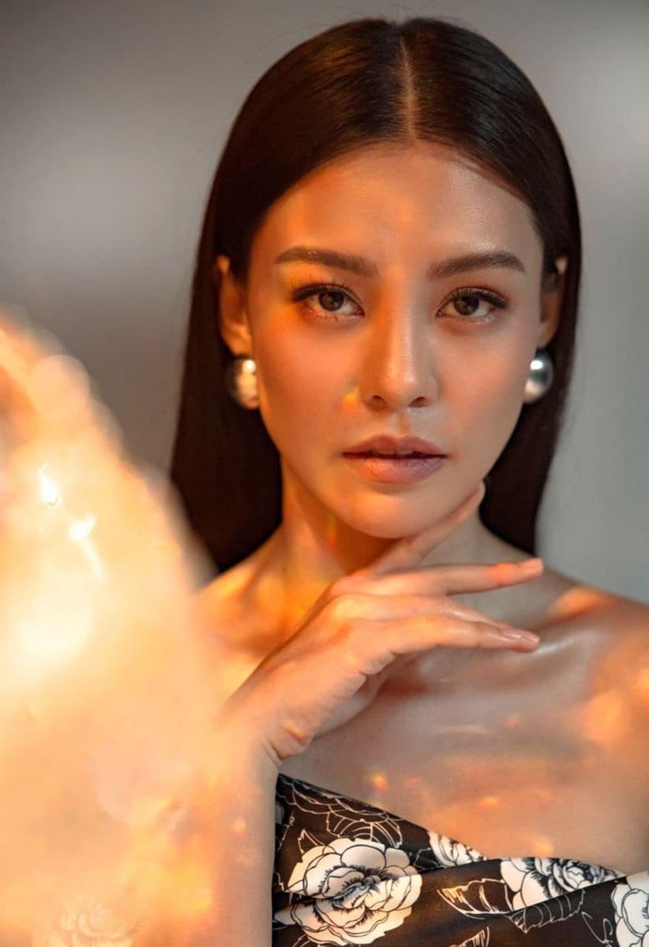 Bùi Lan Hương nói gì về thử thách 'hóa thân' danh ca Khánh Ly trong 'Em và Trịnh'? - Ảnh 7.