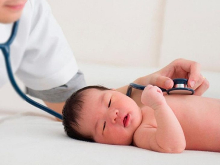 Có cần tái khám khi điều trị viêm phổi ở trẻ em không? - Ảnh 5.
