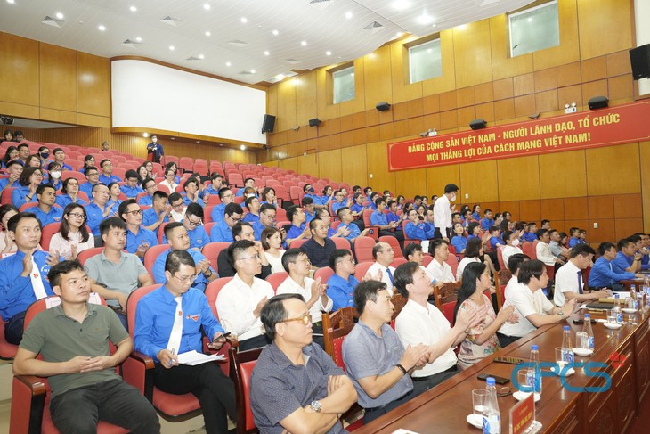 Chi đoàn Báo Sức khoẻ & Đời sống nhận Bằng khen của Đoàn TNCS HCM khối các cơ quan TW - Ảnh 2. Chi đoàn Báo Sức khoẻ & Đời sống nhận Bằng khen của Đoàn TNCS HCM khối các cơ quan TW - Ảnh 2.
