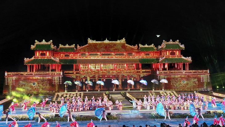 Đặc sắc chương trình nghệ thuật Khai màn Tuần lễ Festival Huế 2022 - Ảnh 1. Đặc sắc chương trình nghệ thuật Khai màn Tuần lễ Festival Huế 2022 - Ảnh 1.