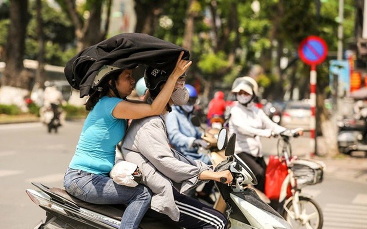 Nắng nóng kéo dài đến giữa tuần ở miền Bắc