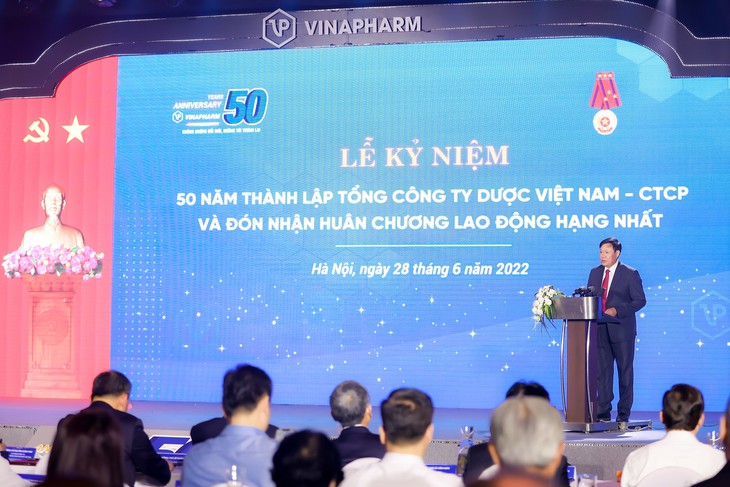 Tổng công ty Dược Việt Nam vinh dự đón nhận Huân chương Lao động hạng Nhất - Ảnh 4. Tổng công ty Dược Việt Nam vinh dự đón nhận Huân chương Lao động hạng Nhất - Ảnh 4.