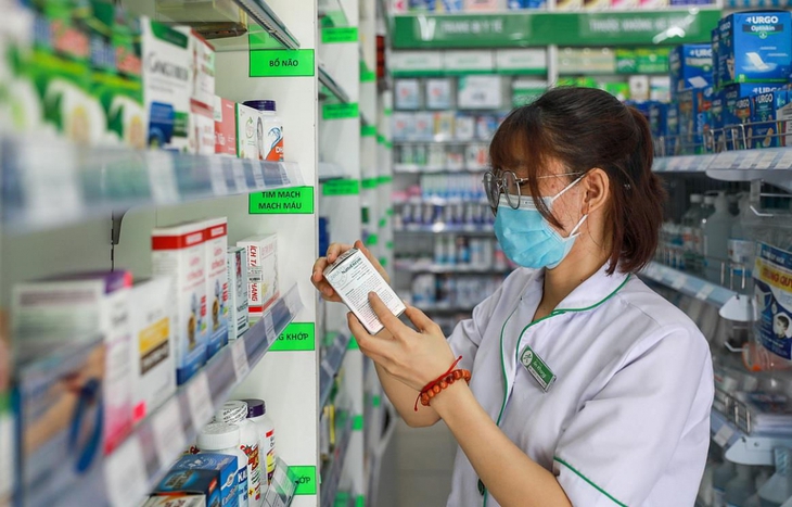 Khắc phục ngay tình trạng thiếu thuốc, thiết bị, vật tư y tế - Ảnh 2.