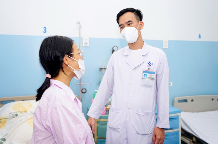 Cứu sống thai phụ bị vỡ gan và gãy xương sườn sau tai nạn giao thông - Ảnh 1.