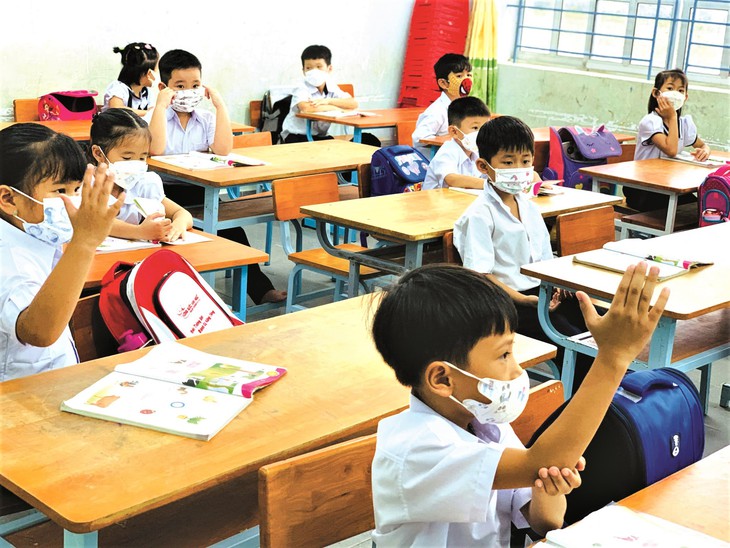 Học sinh phải được định hướng nghề nghiệp từ bậc tiểu học - Ảnh 2.