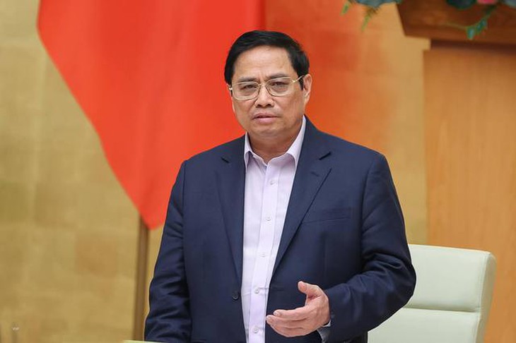 Thủ tướng Chính phủ: Phải tháo gỡ, khó khăn, vướng mắc, đảm bảo vaccine, thuốc chữa bệnh - Ảnh 2.