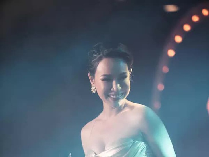 Uyên Linh: Hiện tượng gây cảm xúc của Vietnam Idol 2010 và sự nghiệp "đủng đỉnh" không bứt phá - Ảnh 7.