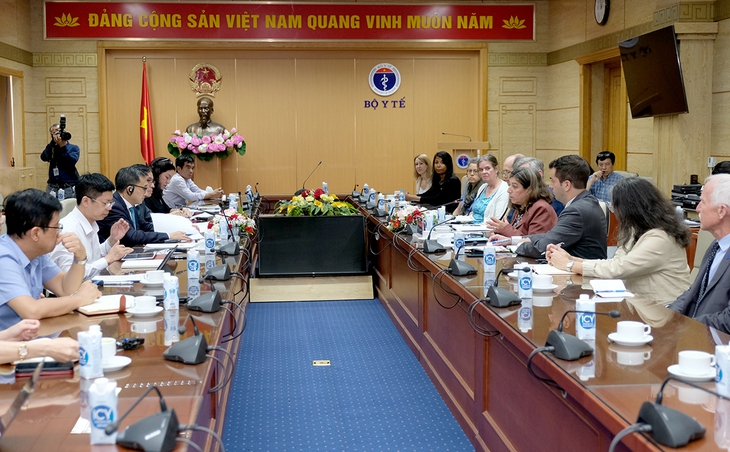 Đẩy mạnh hơn nữa hợp tác y tế giữa Bộ Y tế Việt Nam và CDC Hoa Kỳ - Ảnh 1. Đẩy mạnh hơn nữa hợp tác y tế giữa Bộ Y tế Việt Nam và CDC Hoa Kỳ - Ảnh 1.